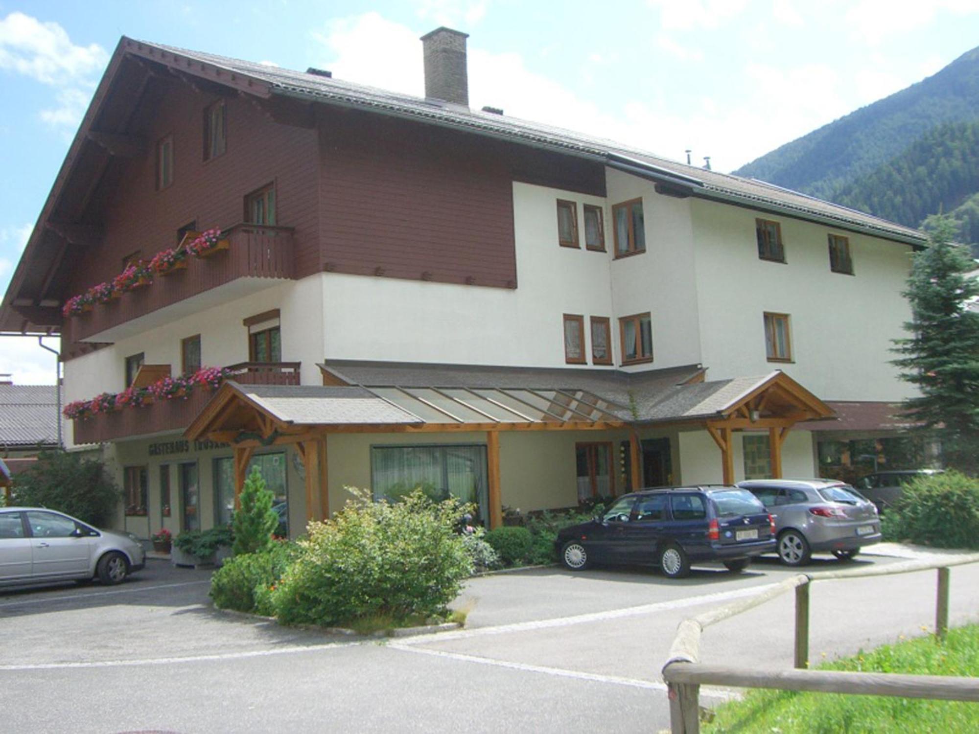 Hotel Gaestehaus Truskaller à Mallnitz Extérieur photo