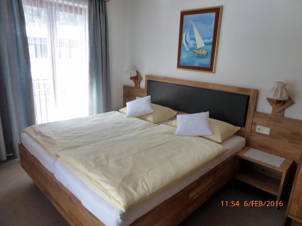 Hotel Gaestehaus Truskaller à Mallnitz Chambre photo