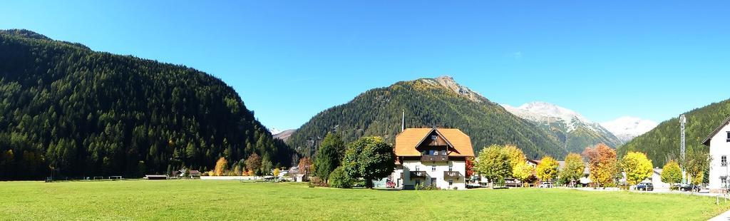 Hotel Gaestehaus Truskaller à Mallnitz Extérieur photo